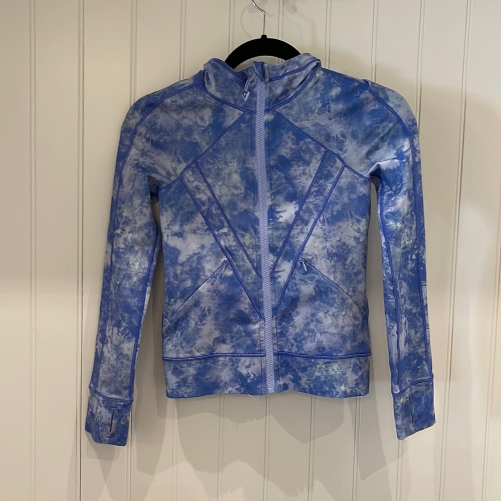 Girls Ivivva zip up, size 8
